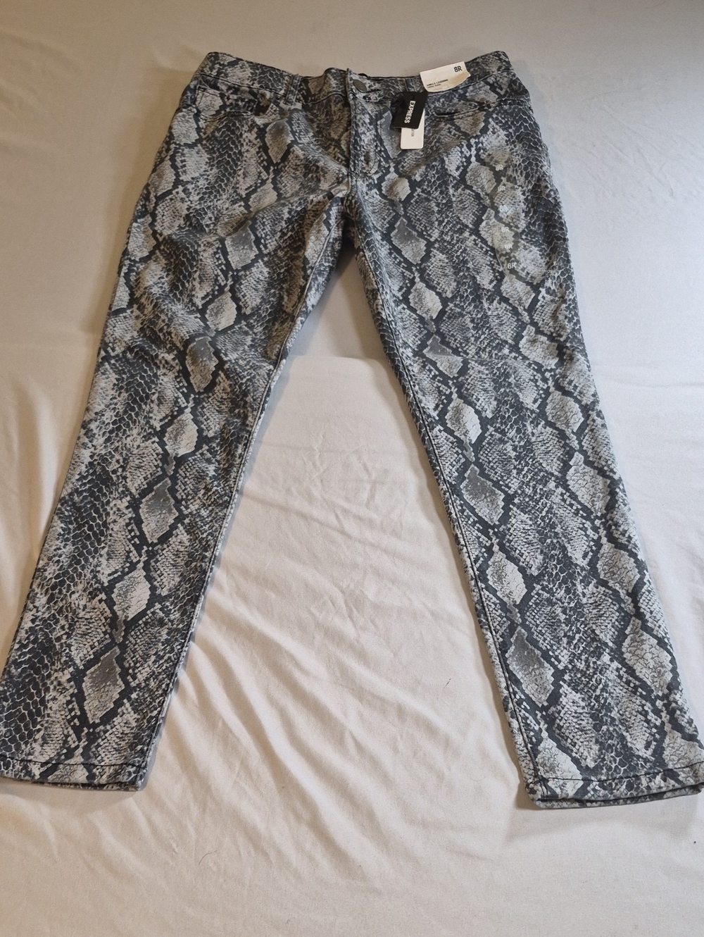 Express Women’s Gray Snake-Print Skinny Jeans